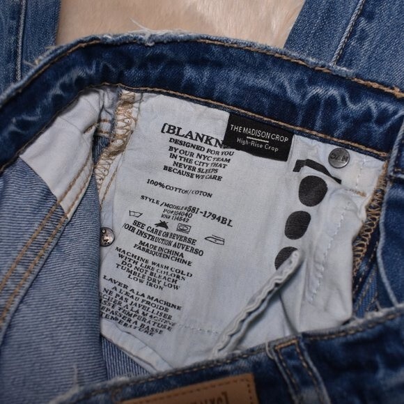 Blank NYC Madison Crop Destroyed Jeans Size 24 High Rise Frayed Hem Denim - Picture 10 of 15
